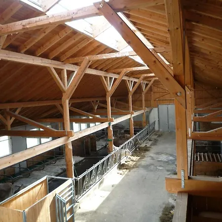 Unterführholzergut *