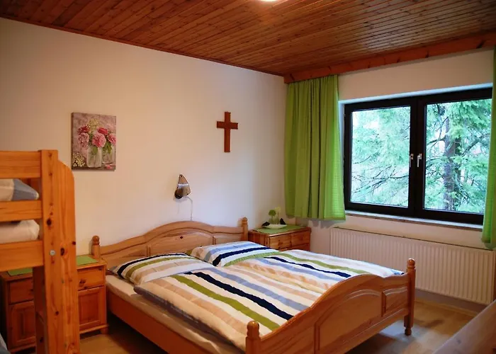 Nyaraló Unterfuehrholzergut